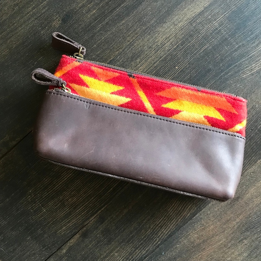 PENDLETON: makeup/toiletry bag